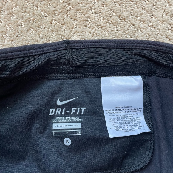 Nike glow in the dark leggings - Picture 6 of 7